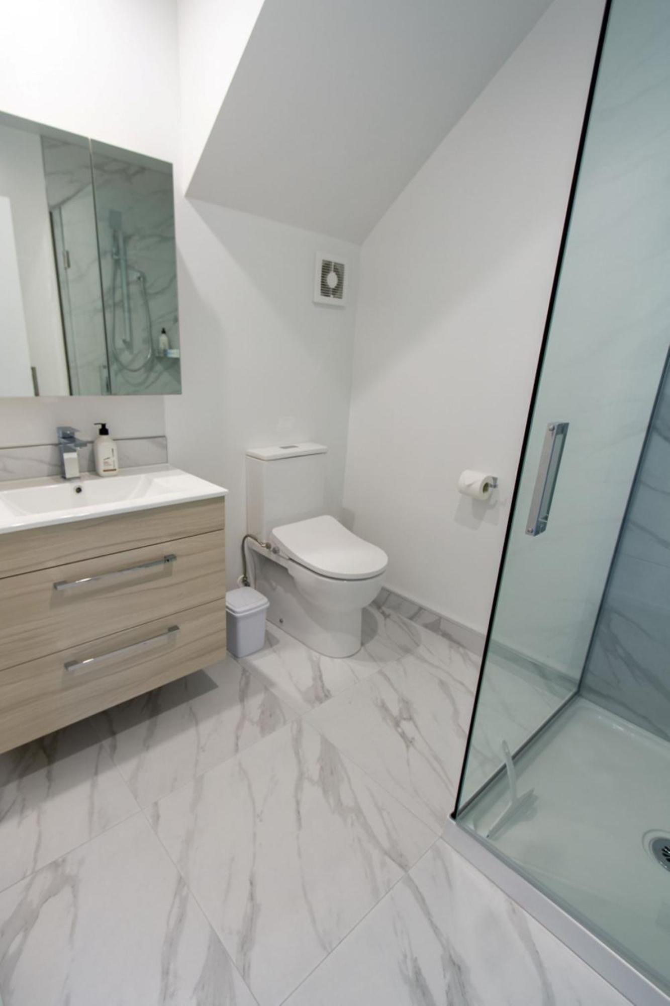 Glamorous 2 Bed Cbd Townhouse W/King Bed 基督城 外观 照片