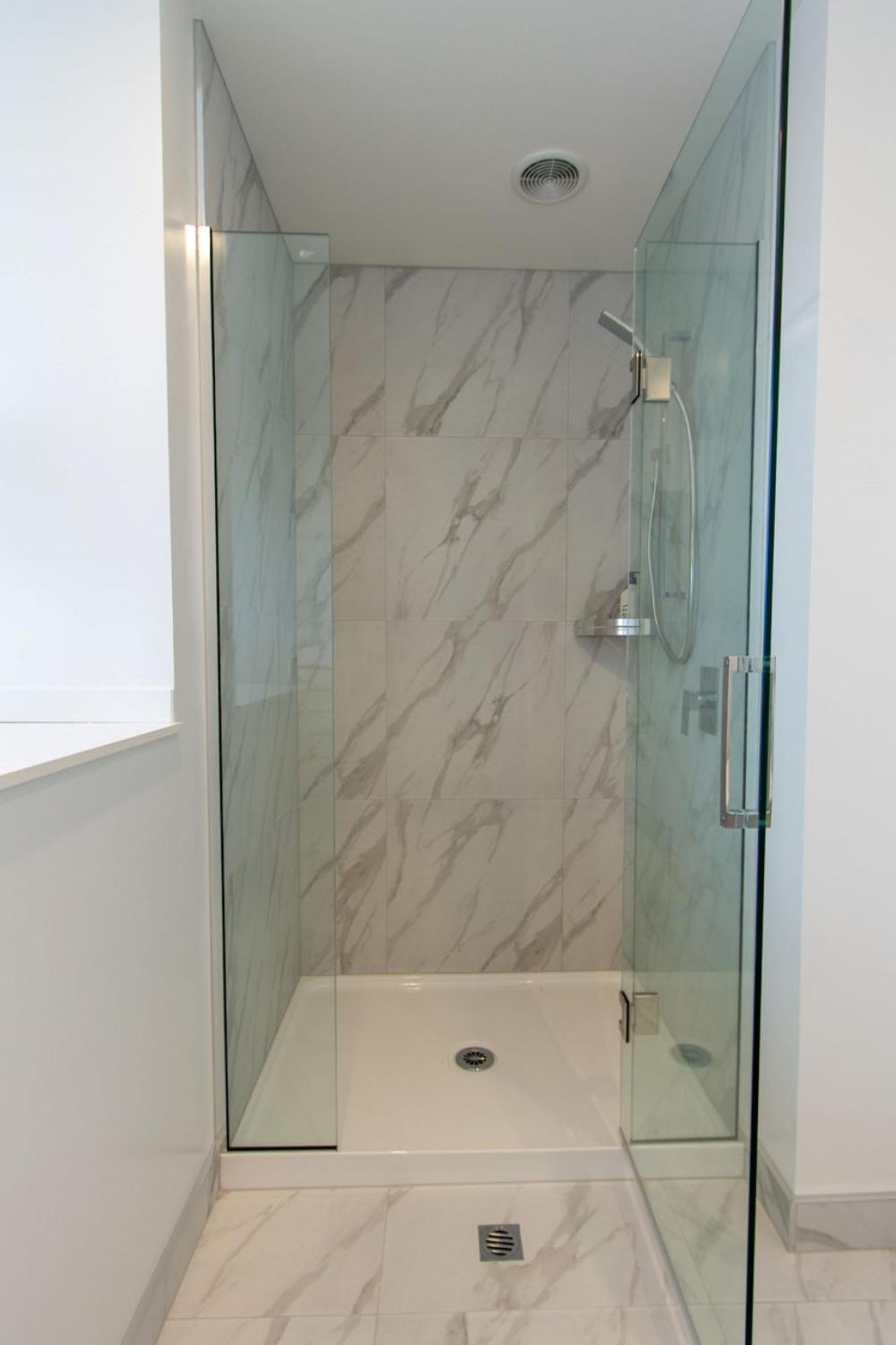 Glamorous 2 Bed Cbd Townhouse W/King Bed 基督城 外观 照片